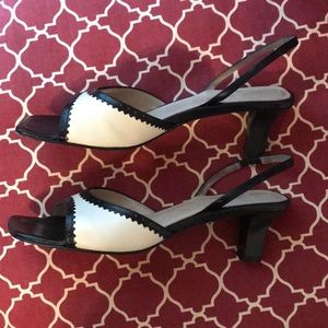 Ann Taylor Black & Cream Sandals